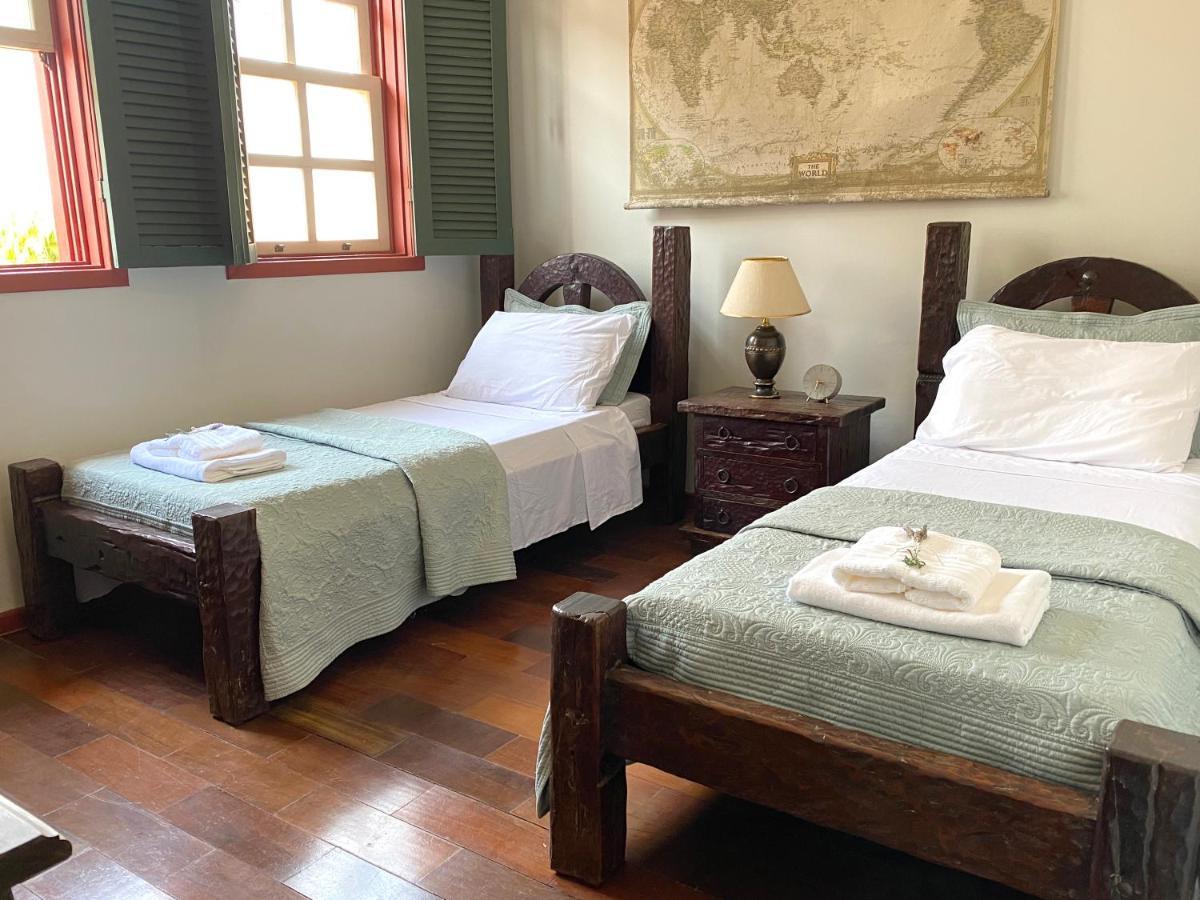 Casa No Centro Historico De Catas Altas别墅 外观 照片